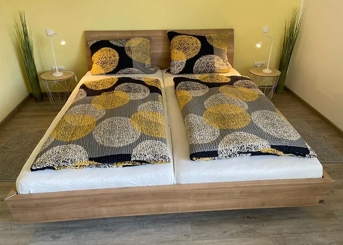 „vogelnest“ Im Vogelsberger Hof דירה *